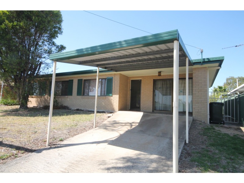 8 Jacaranda Crescent, Inverell NSW 2360