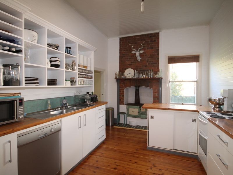 43 High Street, Inverell NSW 2360