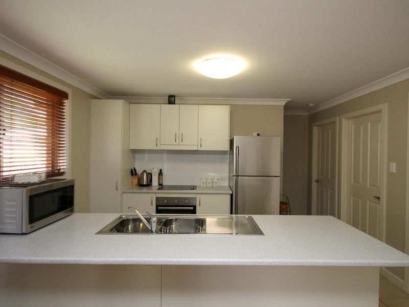 12A Brownleigh Vale Drive, Inverell NSW 2360