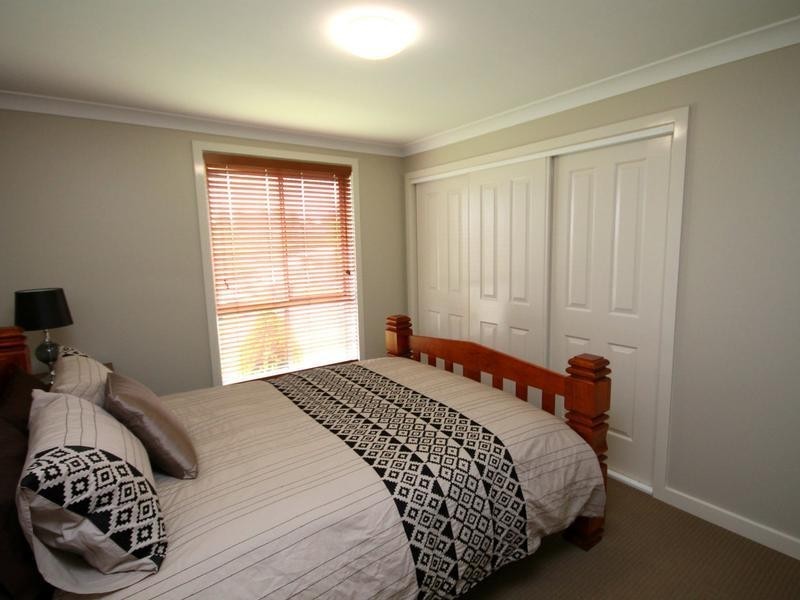 12A Brownleigh Vale Drive, Inverell NSW 2360