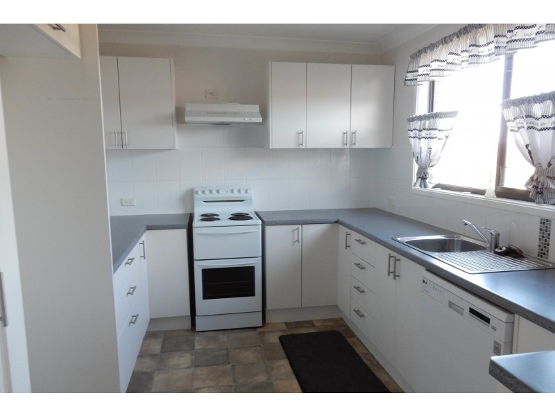 2A Urabatta Street, Inverell NSW 2360