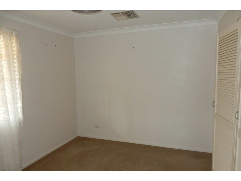 2A Urabatta Street, Inverell NSW 2360