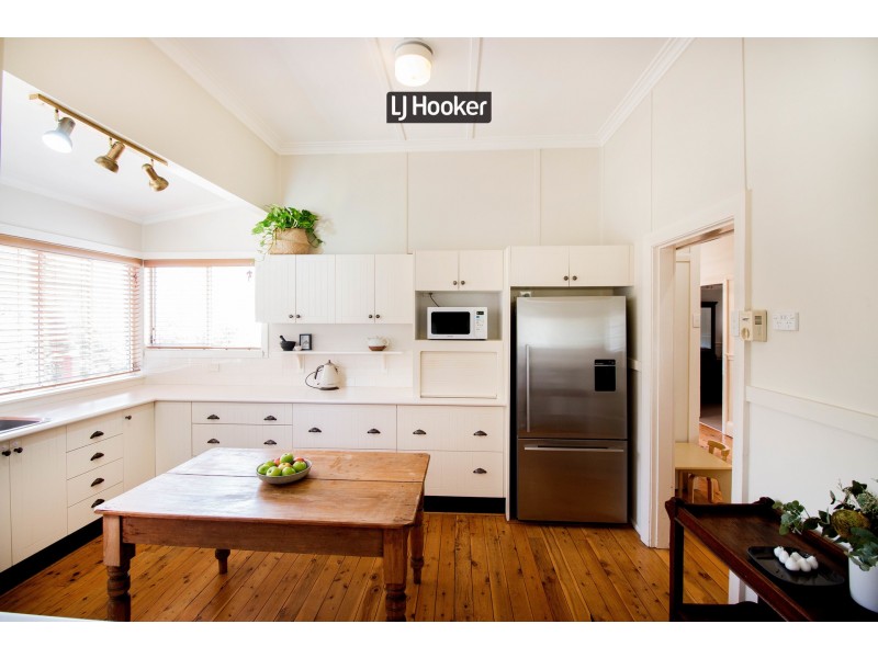 22 George Street, Inverell NSW 2360