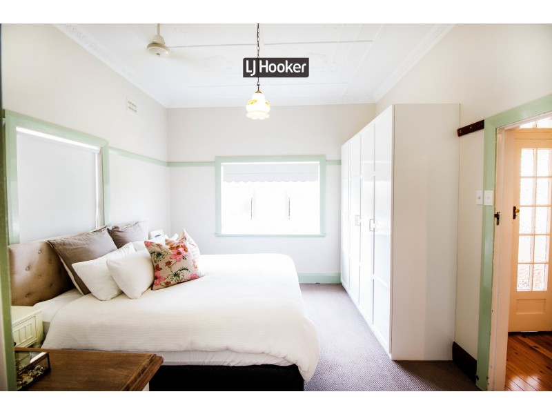 22 George Street, Inverell NSW 2360