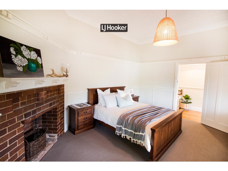 22 George Street, Inverell NSW 2360
