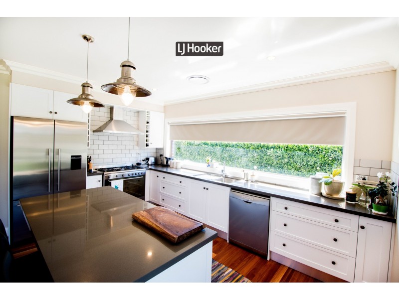 8 Box Tree Place, Inverell NSW 2360