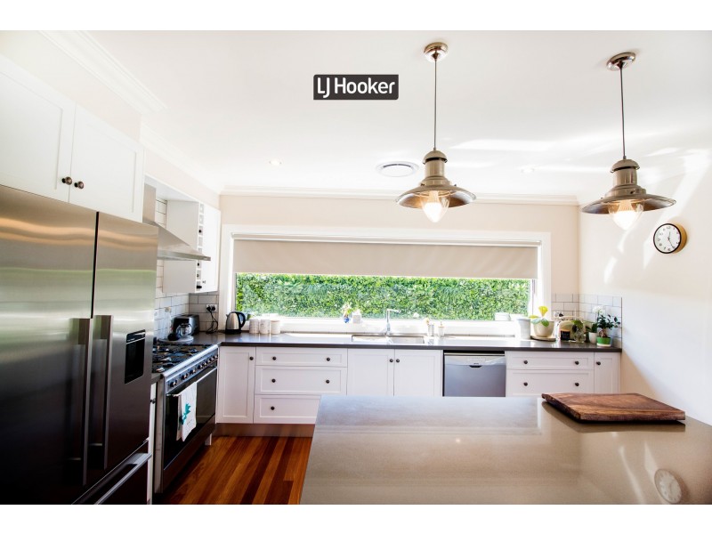 8 Box Tree Place, Inverell NSW 2360