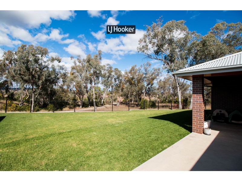 8 Box Tree Place, Inverell NSW 2360