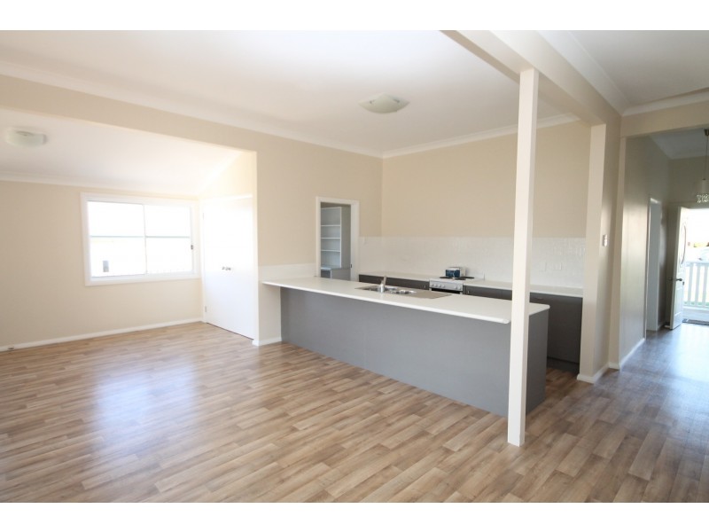 126 Brae Street, Inverell NSW 2360