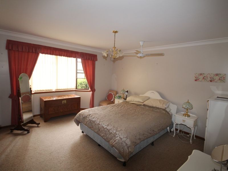 27 Sapphire Street, Inverell NSW 2360