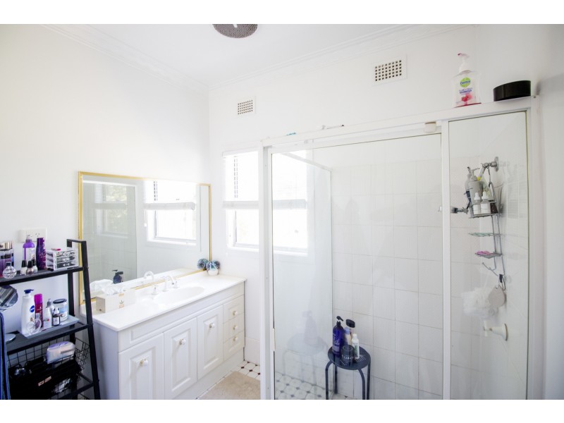 14 Gilchrist Street, Inverell NSW 2360