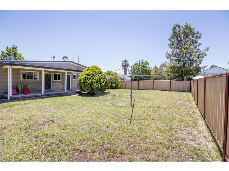 14 Gilchrist Street, Inverell NSW 2360
