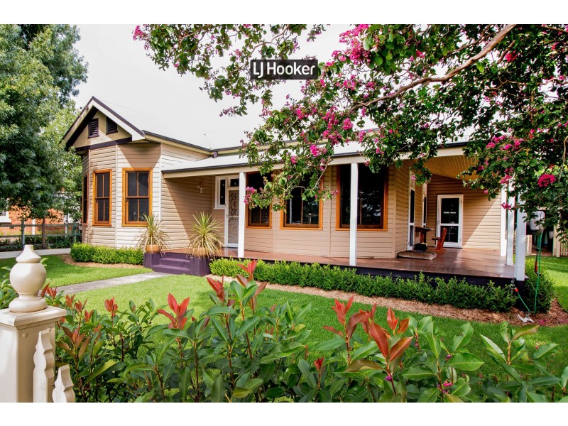 34 Brae Street, Inverell NSW 2360