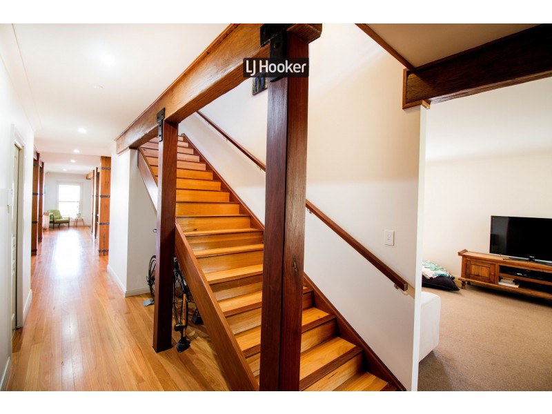 13 Sunnyside Place, Inverell NSW 2360