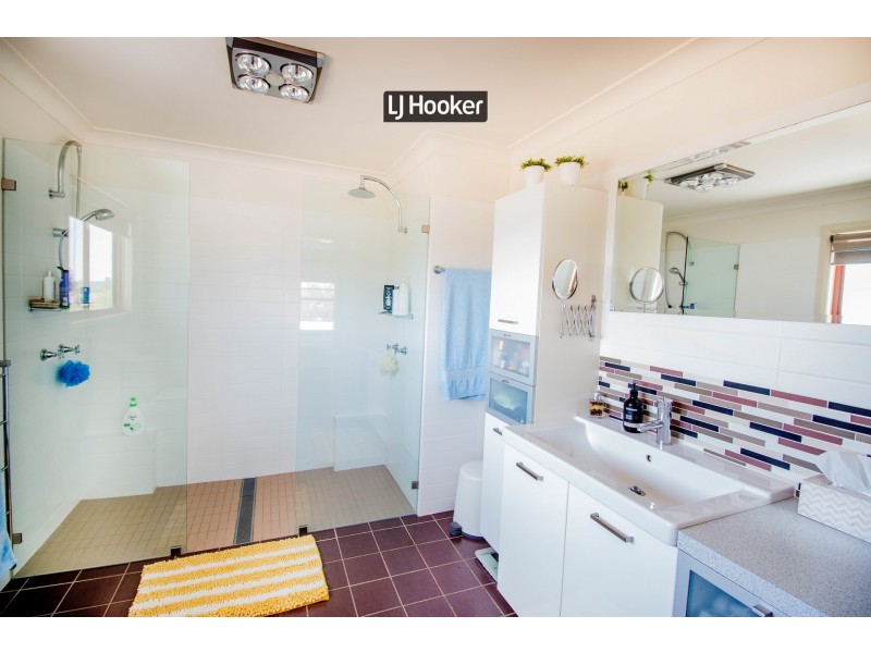 13 Sunnyside Place, Inverell NSW 2360