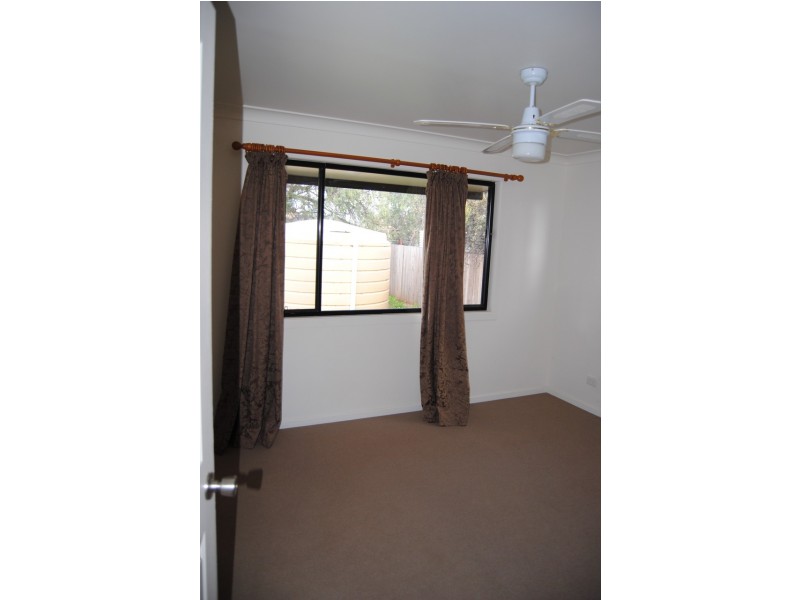 4 Burnett Street, Inverell NSW 2360