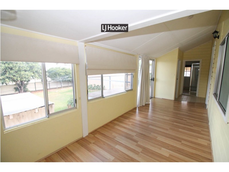 12 Urabatta Street, Inverell NSW 2360