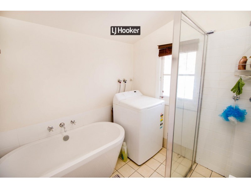 12 Urabatta Street, Inverell NSW 2360