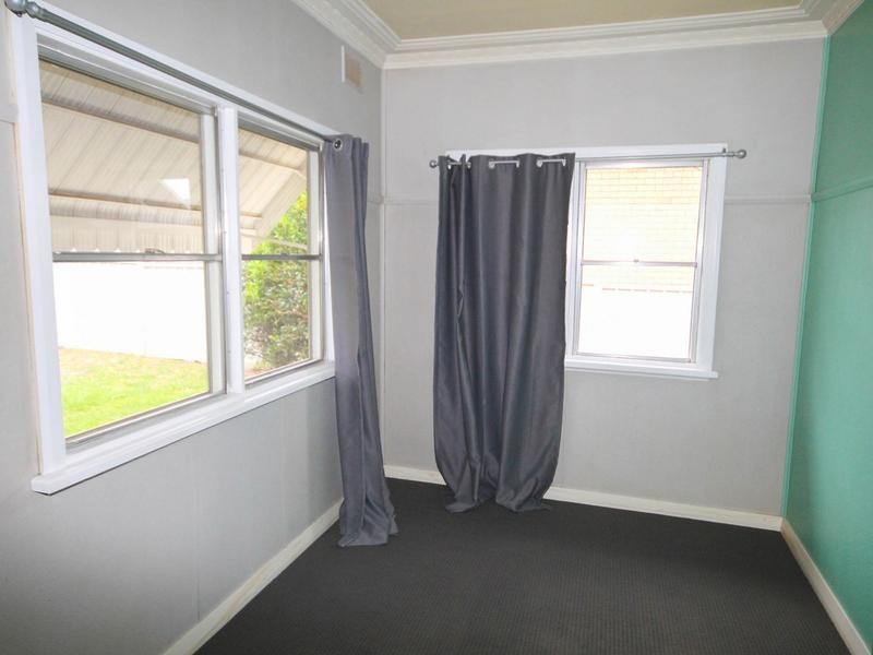 15 Brown Street, Inverell NSW 2360