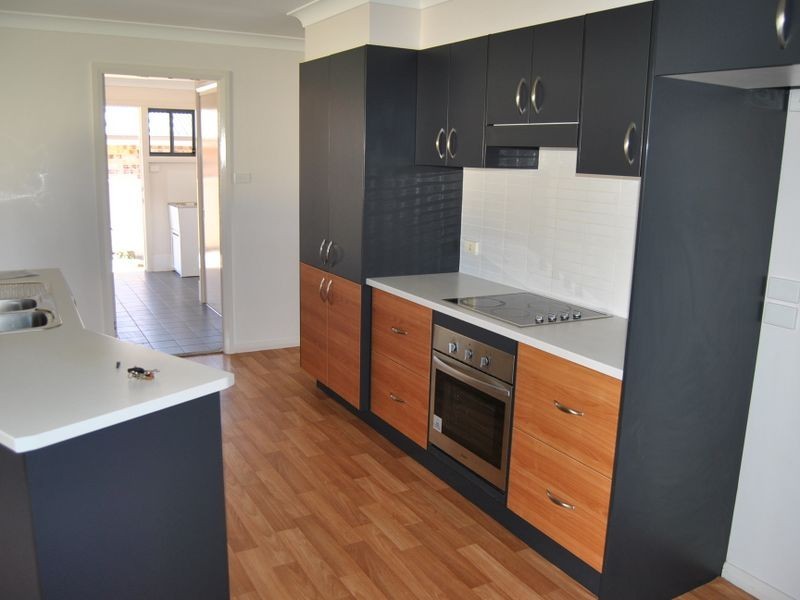 13 Kingfisher Drive, Inverell NSW 2360