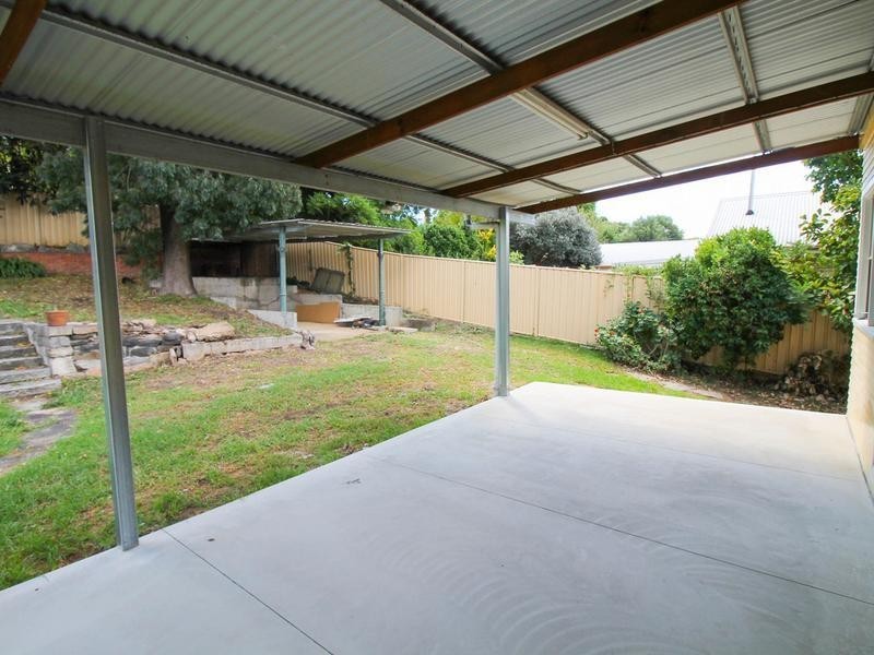 33 Gordon Street, Inverell NSW 2360