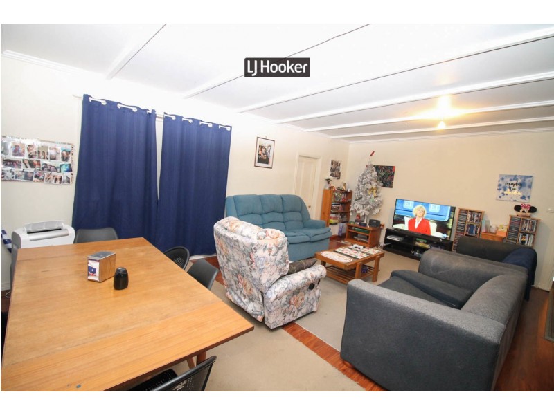 25 Rivers Street, Inverell NSW 2360