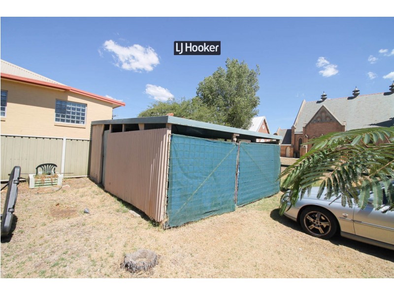 25 Rivers Street, Inverell NSW 2360