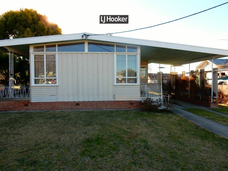 40 Granville Street, Inverell NSW 2360