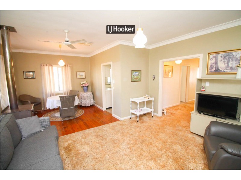 5 Herbert Street, Inverell NSW 2360