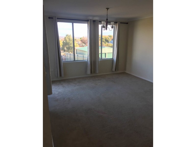 40 Urabatta Street, Inverell NSW 2360