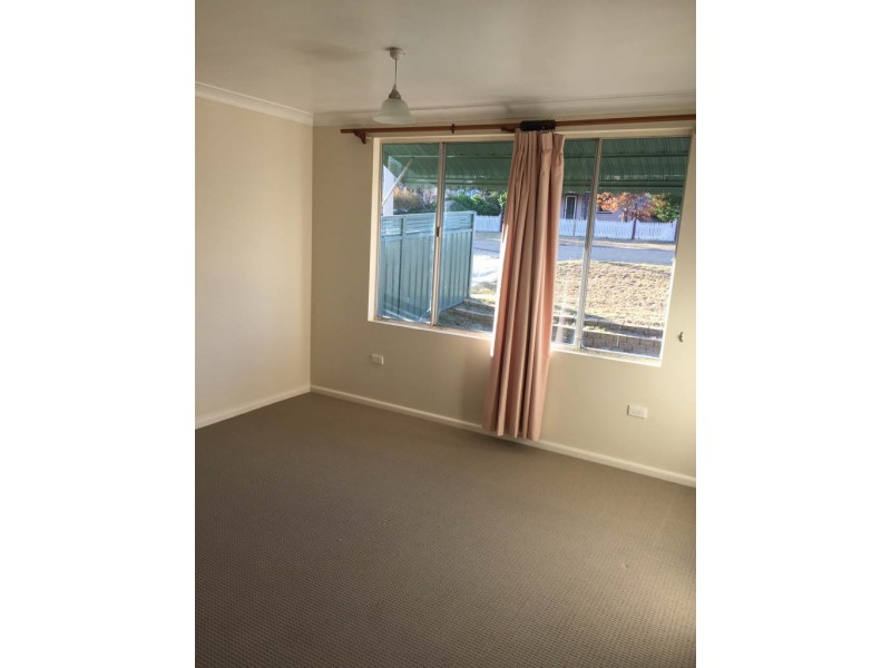 40 Urabatta Street, Inverell NSW 2360