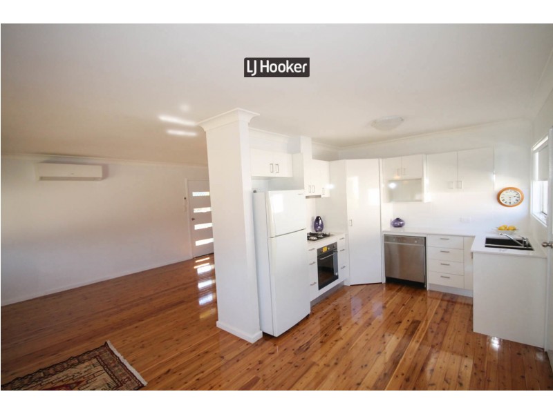 108 Lawrence Street, Inverell NSW 2360