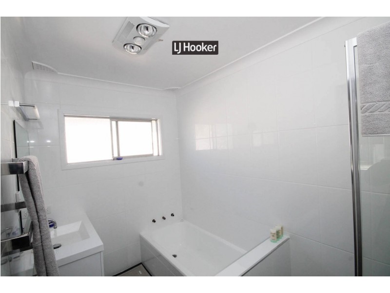 108 Lawrence Street, Inverell NSW 2360