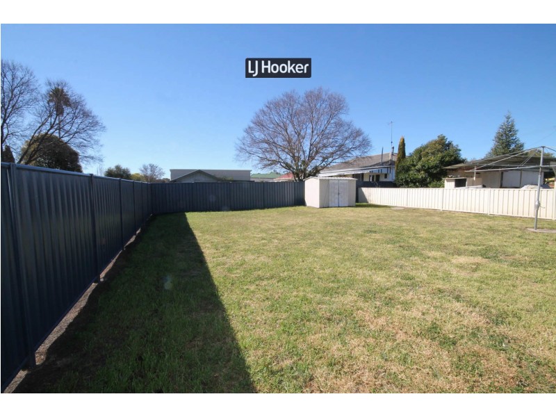 108 Lawrence Street, Inverell NSW 2360