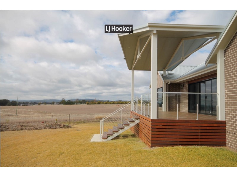 52 Alsace Lane, Inverell NSW 2360