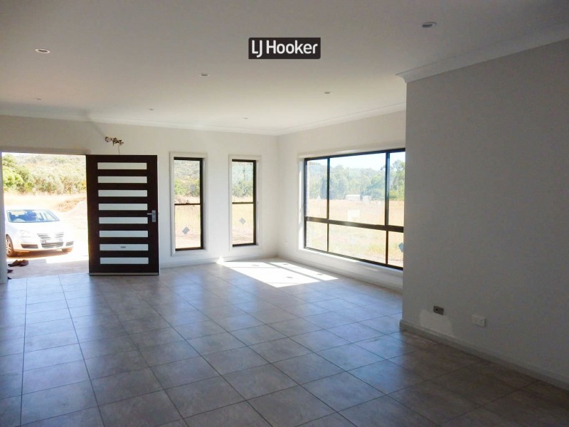 52 Alsace Lane, Inverell NSW 2360