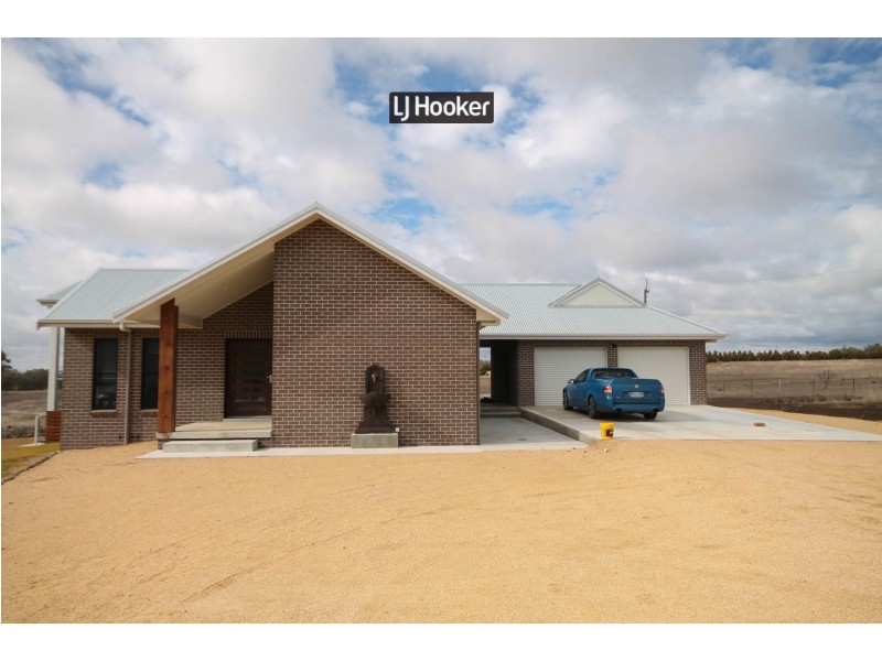 52 Alsace Lane, Inverell NSW 2360