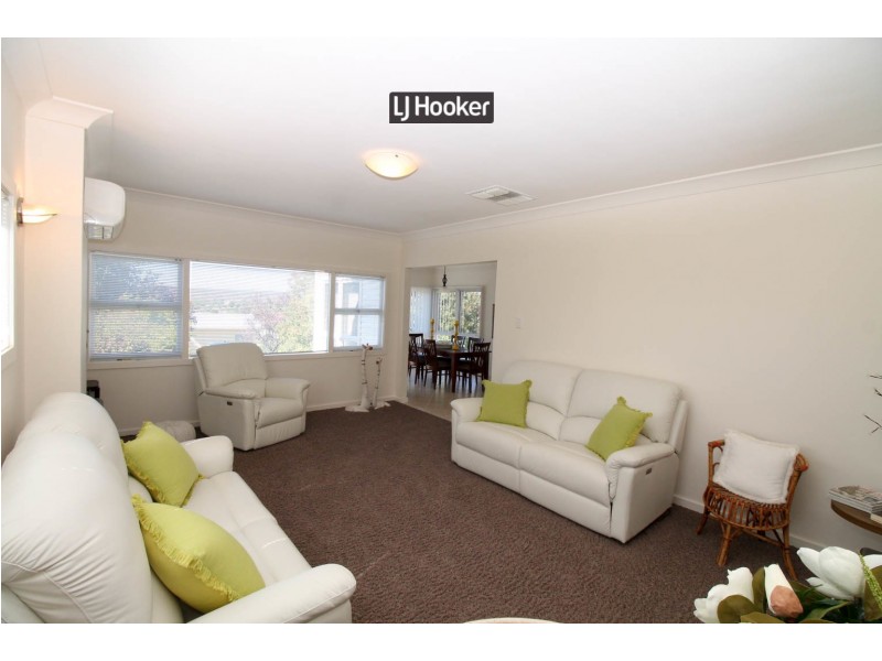 23 Gordon Street, Inverell NSW 2360