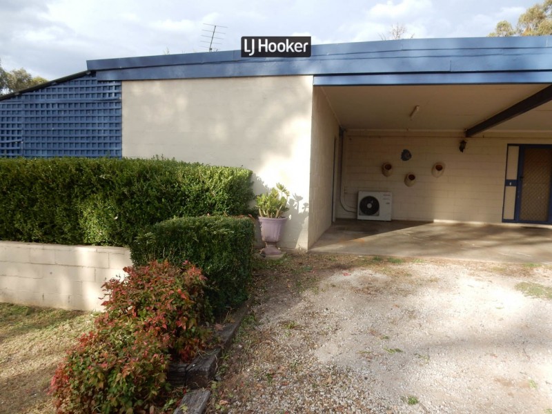 46 Marsh Street, Inverell NSW 2360