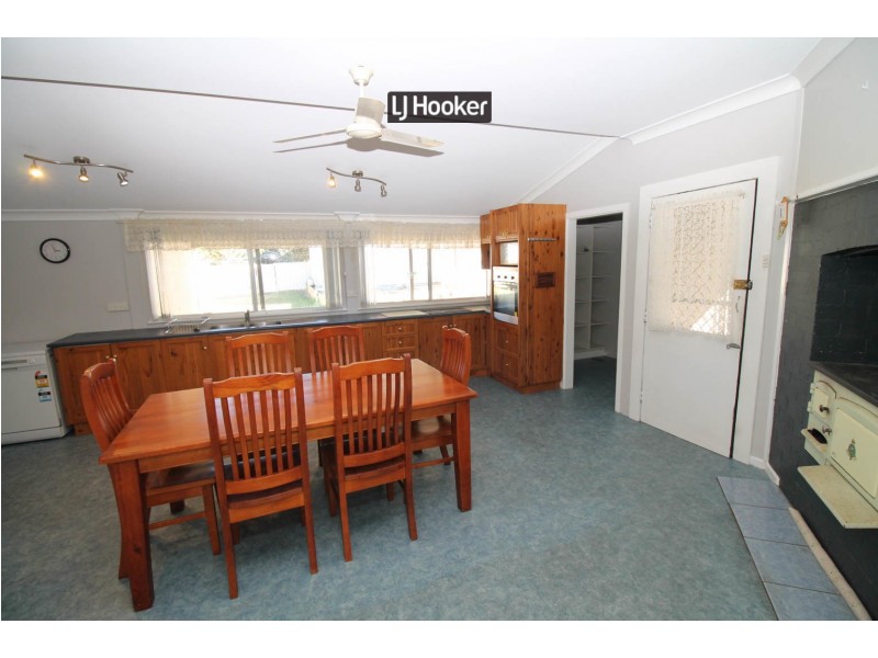 12 Bannockburn Road, Inverell NSW 2360