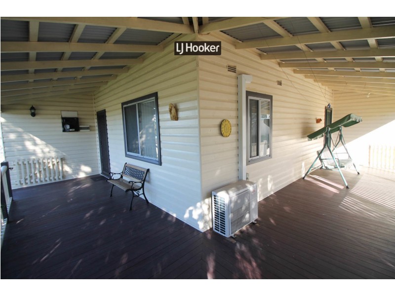 12 Bannockburn Road, Inverell NSW 2360