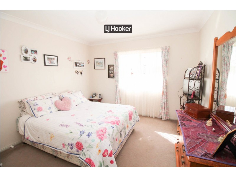 58 Warana Drive, Inverell NSW 2360