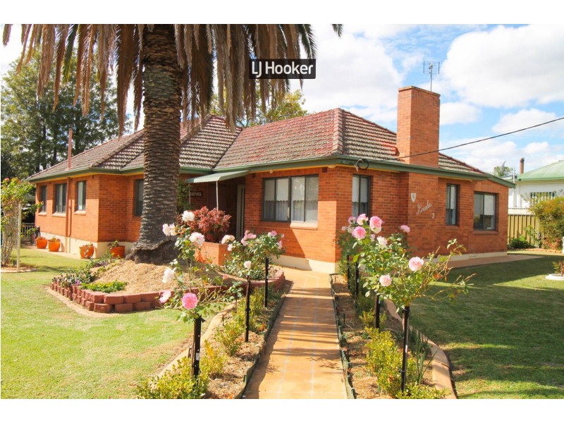 3 Herbert Street, Inverell NSW 2360