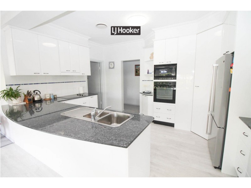 3 Herbert Street, Inverell NSW 2360