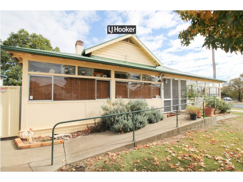40 Bannockburn Road, Inverell NSW 2360
