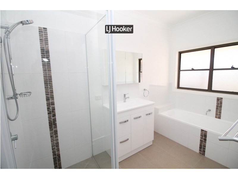 13 Rose Street, Inverell NSW 2360