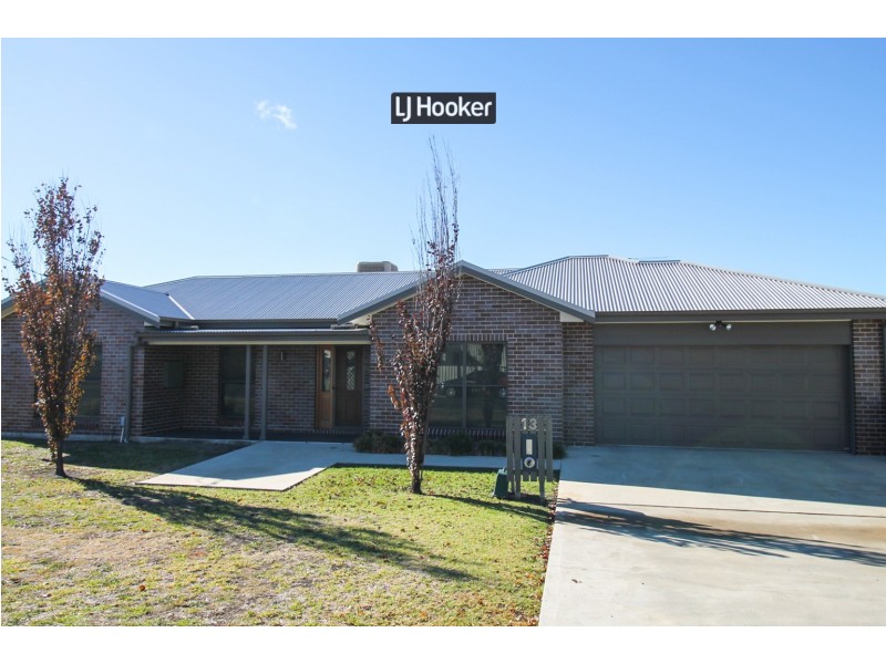 13 Rose Street, Inverell NSW 2360