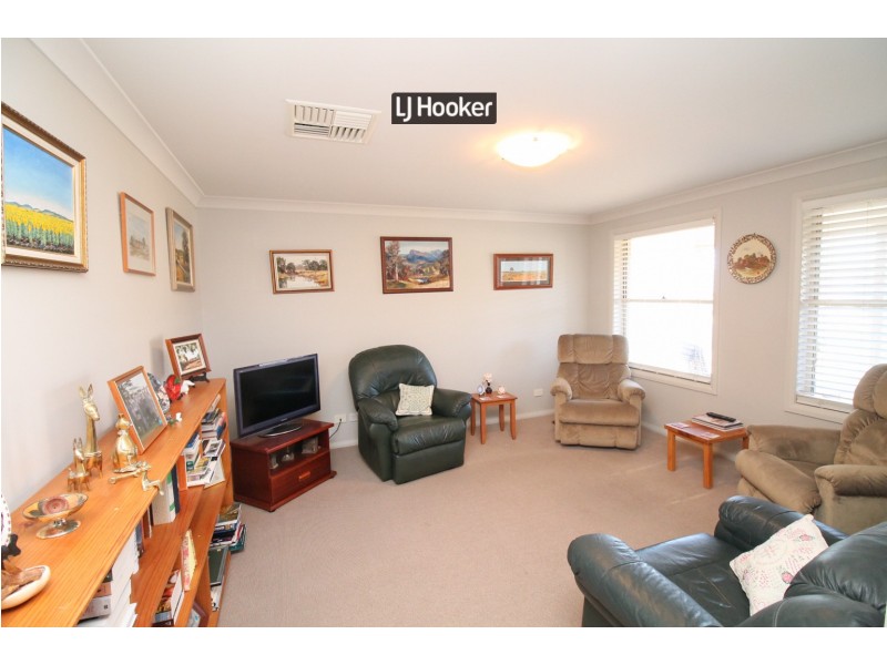 12 Coolibah Drive, Inverell NSW 2360