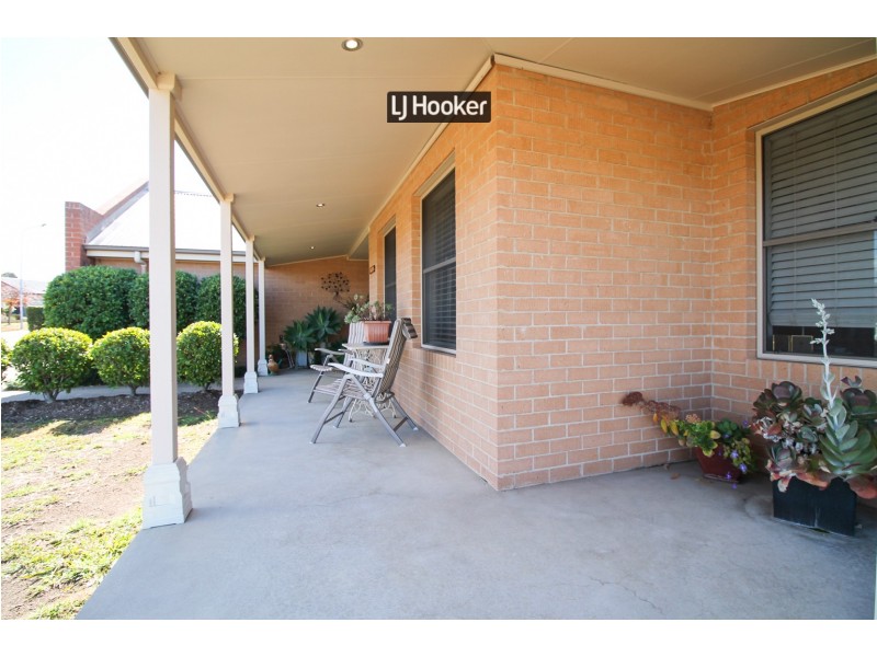 12 Coolibah Drive, Inverell NSW 2360