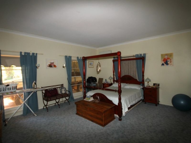 962 Oakwood Road, Inverell NSW 2360